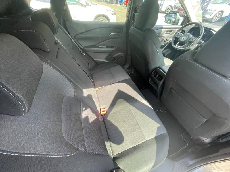 NISSAN Qashqai d’occasion à vendre à GRENOBLE chez AUTOLYV (Photo 11)