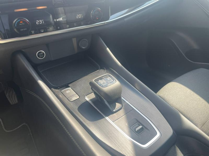NISSAN Qashqai d’occasion à vendre à GRENOBLE chez AUTOLYV (Photo 16)
