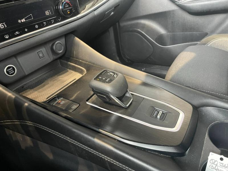 NISSAN Qashqai d’occasion à vendre à GRENOBLE chez AUTOLYV (Photo 16)