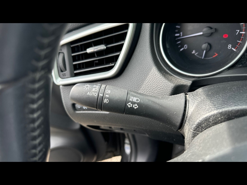 NISSAN Qashqai d’occasion à vendre à GRENOBLE chez AUTOLYV (Photo 19)