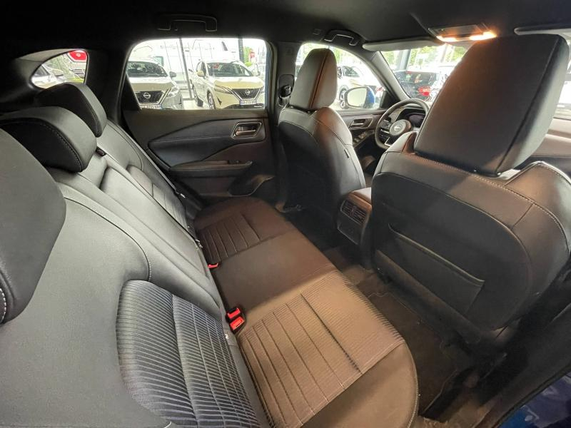 NISSAN Qashqai d’occasion à vendre à GRENOBLE chez AUTOLYV (Photo 11)