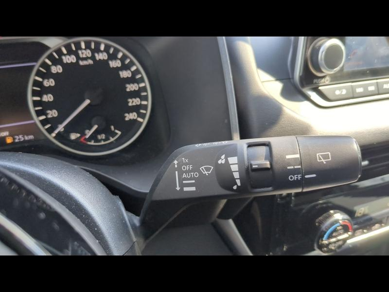 NISSAN Qashqai d’occasion à vendre à GRENOBLE chez AUTOLYV (Photo 15)