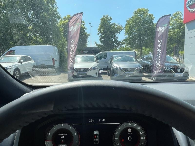 NISSAN Qashqai d’occasion à vendre à GRENOBLE chez AUTOLYV (Photo 17)
