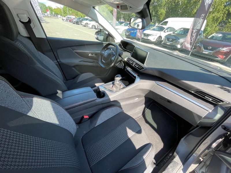 PEUGEOT 3008 d’occasion à vendre à GRENOBLE chez AUTOLYV (Photo 9)