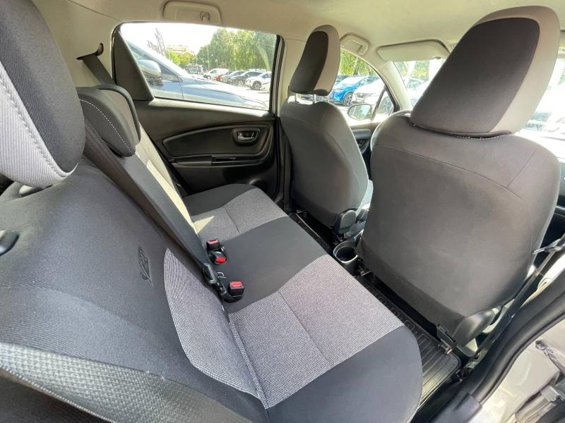 TOYOTA Yaris d’occasion à vendre à GRENOBLE chez AUTOLYV (Photo 11)