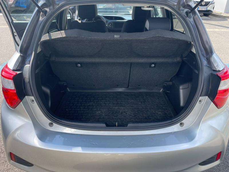 TOYOTA Yaris d’occasion à vendre à GRENOBLE chez AUTOLYV (Photo 17)