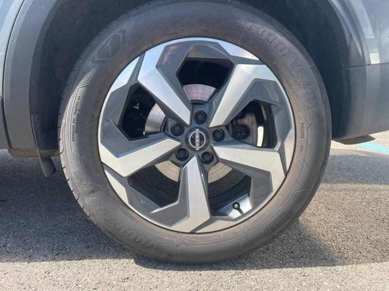 NISSAN Qashqai d’occasion à vendre à GRENOBLE chez AUTOLYV (Photo 19)