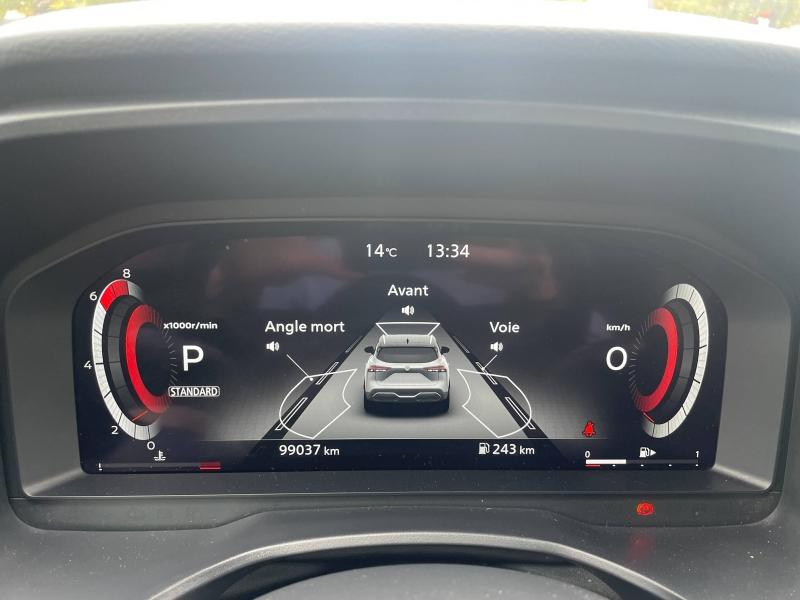 NISSAN Qashqai d’occasion à vendre à GRENOBLE chez AUTOLYV (Photo 14)