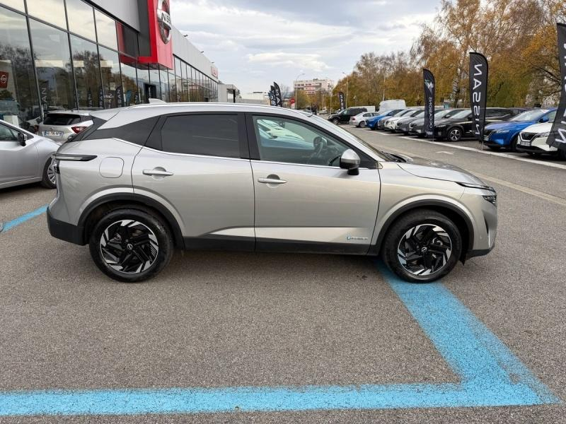 NISSAN Qashqai d’occasion à vendre à GRENOBLE chez AUTOLYV (Photo 4)