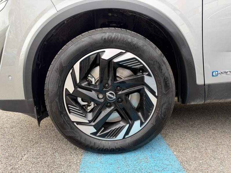 NISSAN Qashqai d’occasion à vendre à GRENOBLE chez AUTOLYV (Photo 20)