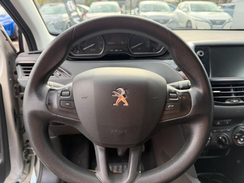 PEUGEOT 208 d’occasion à vendre à GRENOBLE chez AUTOLYV (Photo 13)