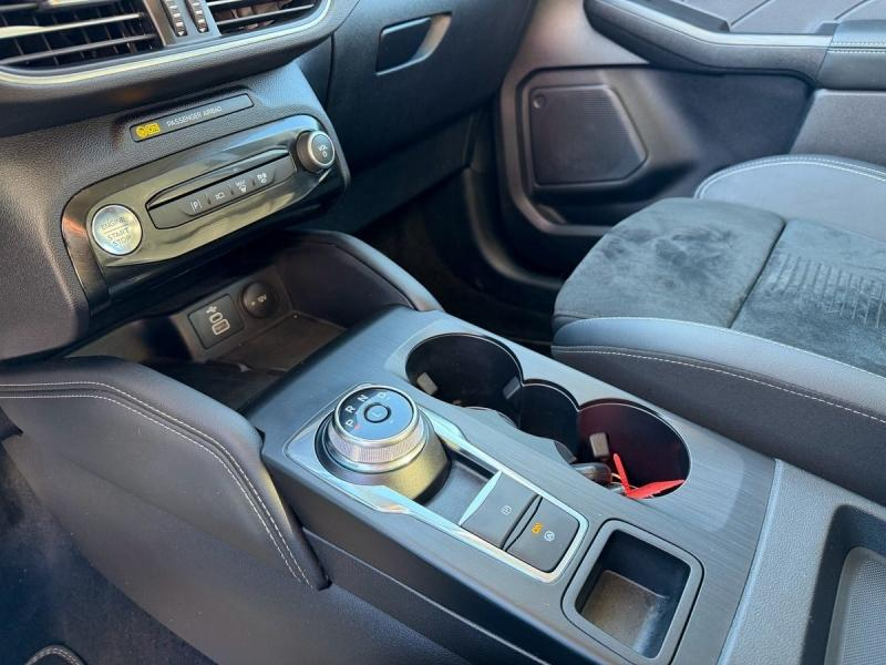 FORD Kuga d’occasion à vendre à GRENOBLE chez AUTOLYV (Photo 17)