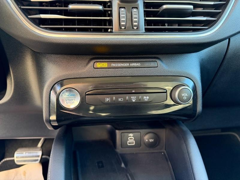 FORD Kuga d’occasion à vendre à GRENOBLE chez AUTOLYV (Photo 18)