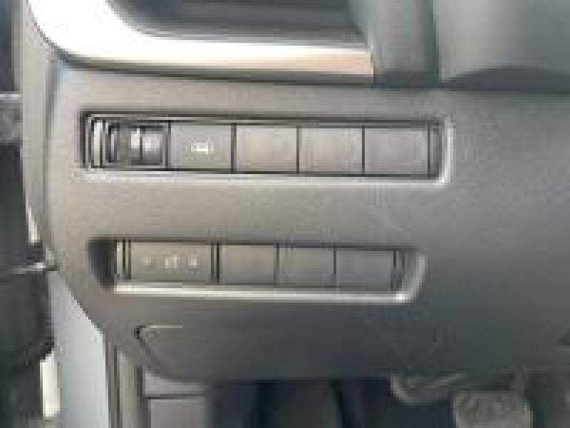 NISSAN Qashqai d’occasion à vendre à GRENOBLE chez AUTOLYV (Photo 16)