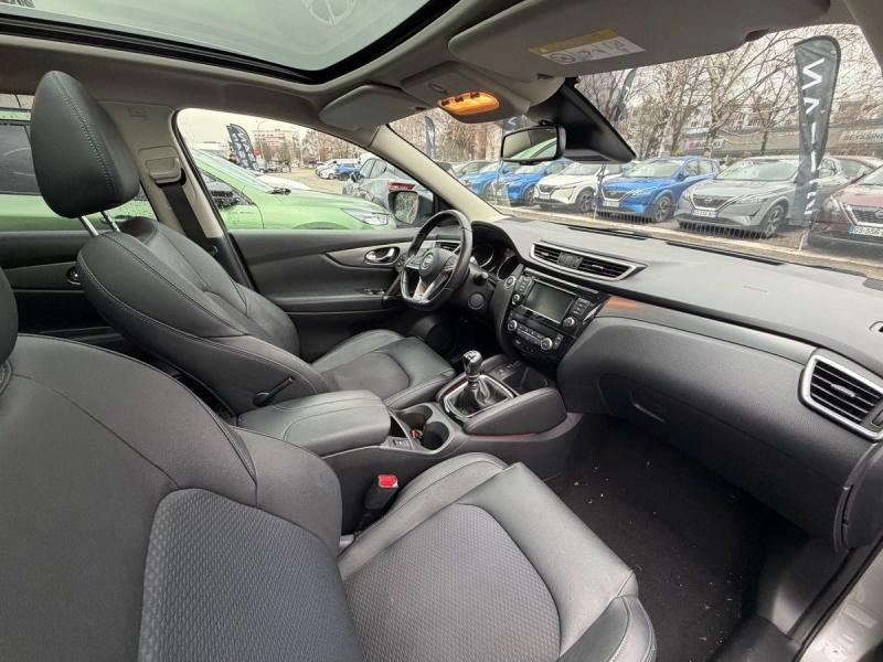 NISSAN Qashqai d’occasion à vendre à GRENOBLE chez AUTOLYV (Photo 9)