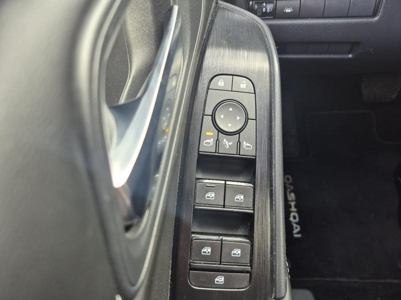 NISSAN Qashqai d’occasion à vendre à GRENOBLE chez AUTOLYV (Photo 20)