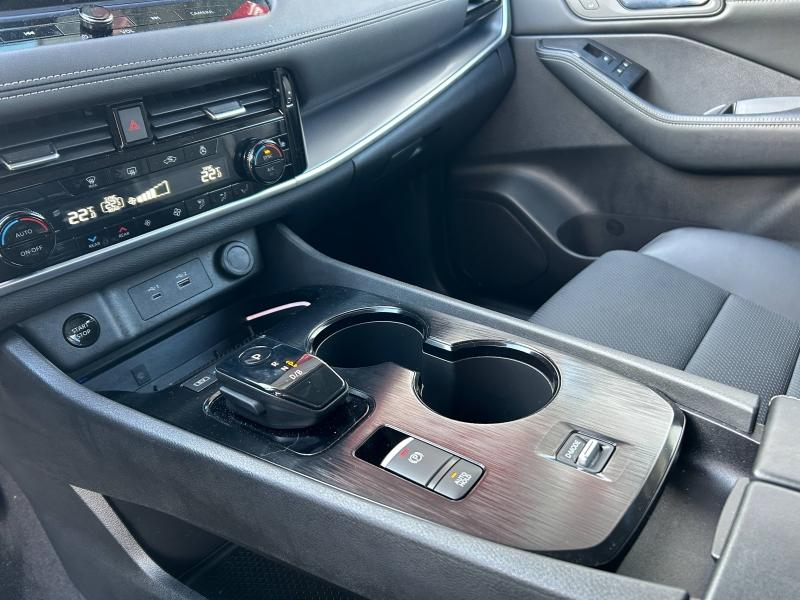 NISSAN X-Trail d’occasion à vendre à GRENOBLE chez AUTOLYV (Photo 15)