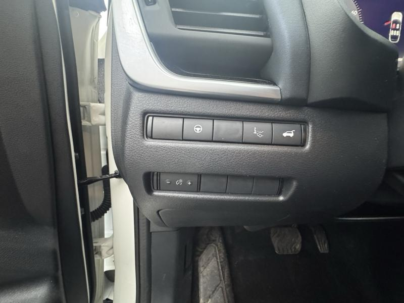 NISSAN Qashqai d’occasion à vendre à GRENOBLE chez AUTOLYV (Photo 19)
