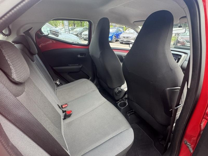TOYOTA Aygo d’occasion à vendre à GRENOBLE chez AUTOLYV (Photo 15)