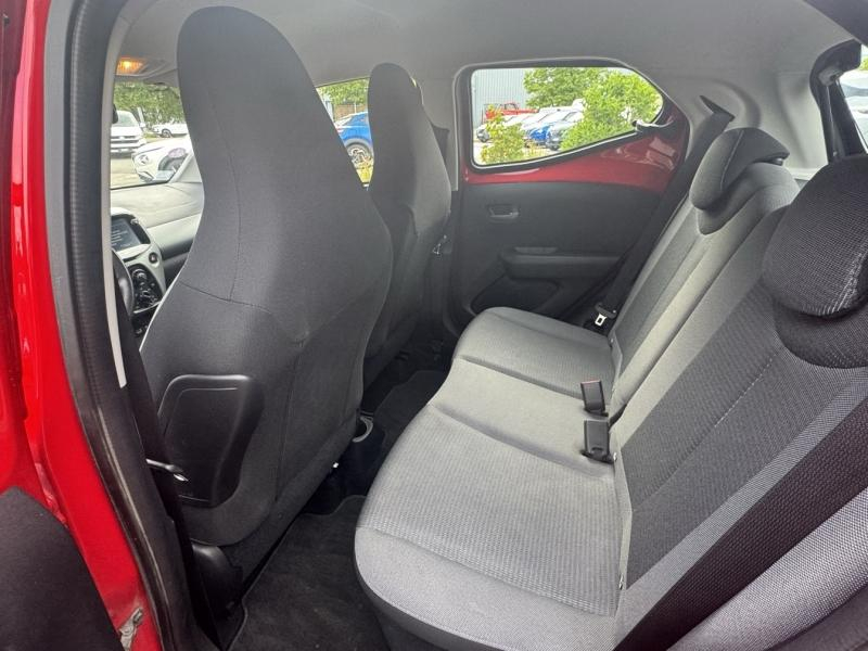 TOYOTA Aygo d’occasion à vendre à GRENOBLE chez AUTOLYV (Photo 16)