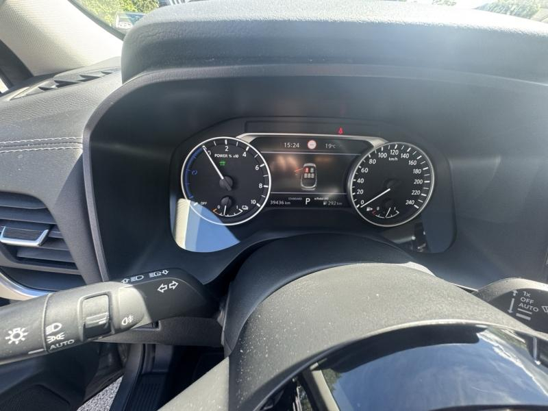 NISSAN Qashqai d’occasion à vendre à GRENOBLE chez AUTOLYV (Photo 9)