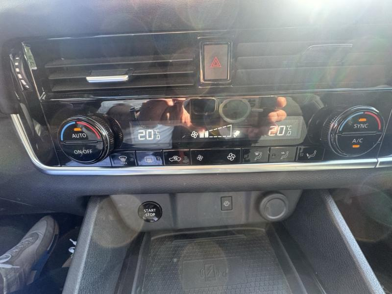 NISSAN Qashqai d’occasion à vendre à GRENOBLE chez AUTOLYV (Photo 15)