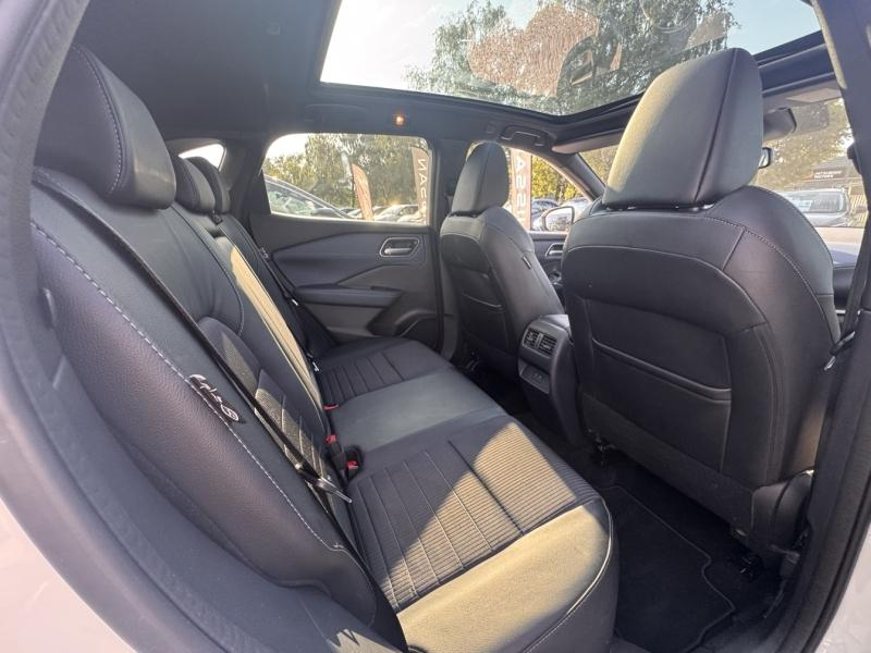 NISSAN Qashqai d’occasion à vendre à GRENOBLE chez AUTOLYV (Photo 15)